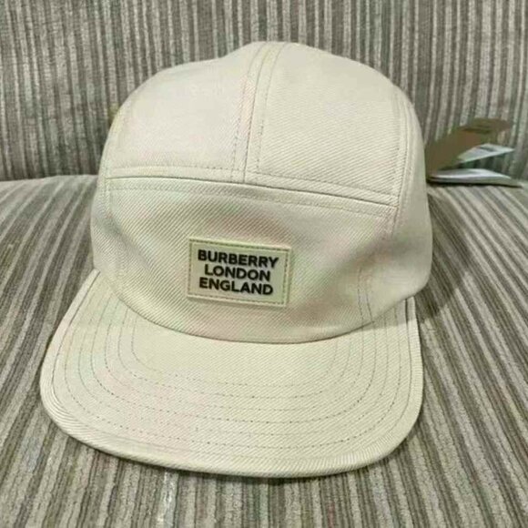 NWT Authentic Burberry Baseball Cap - Picture 1 of 3